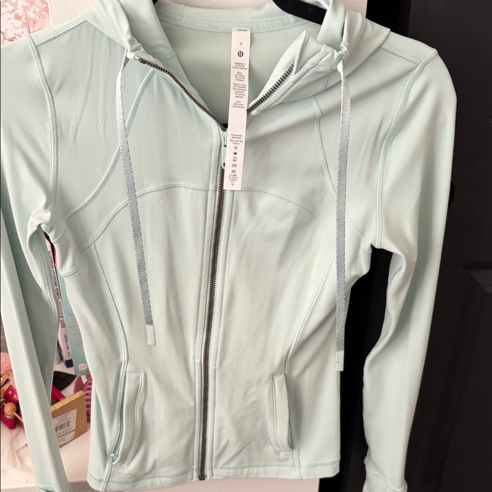 Lululemon Nulu Jacket. Size 4